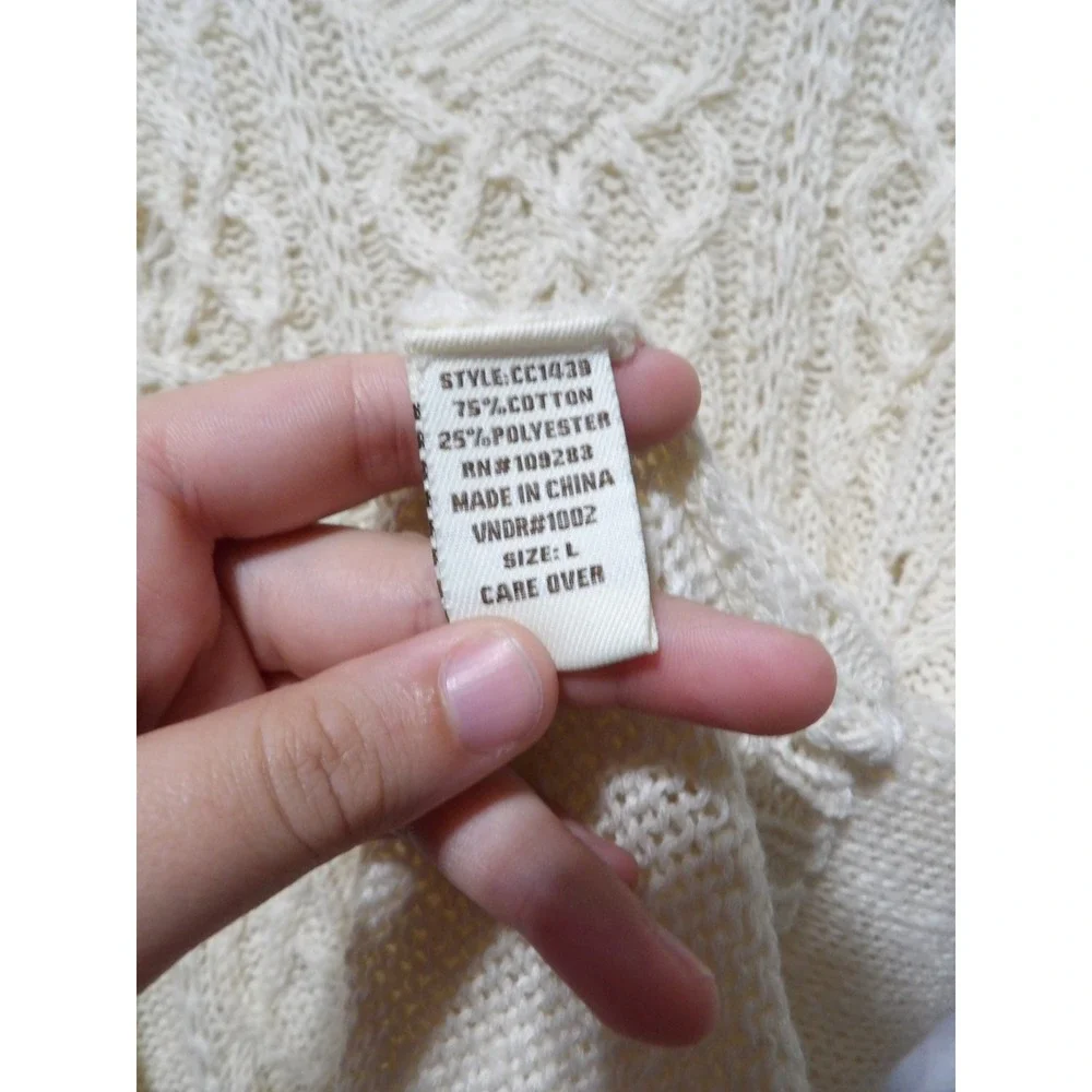 VINTAGE HAVANA Distressed Sweater New with Tags | L - Picture 7 of 7